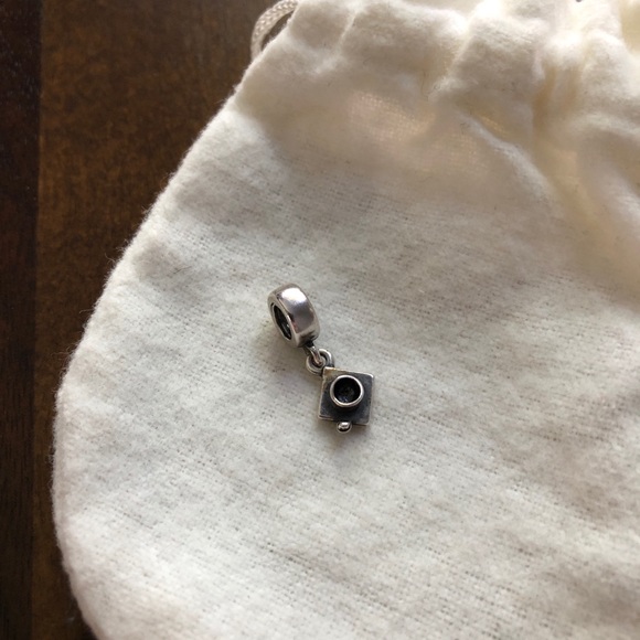 Authentic Pandora graduation cap dangle charm - Picture 2 of 3